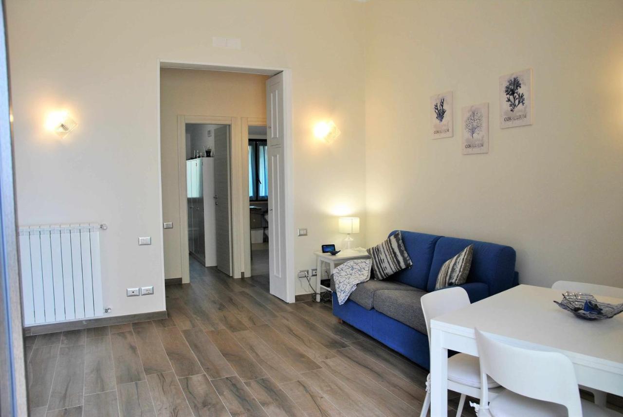 Casa Dinky Attico Con Terrazza Vista Mare Apartment Formia Ngoại thất bức ảnh