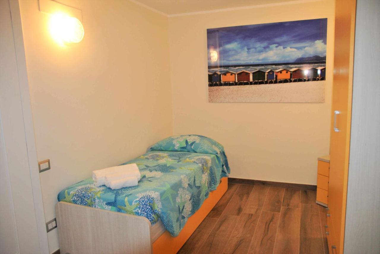 Casa Dinky Attico Con Terrazza Vista Mare Apartment Formia Ngoại thất bức ảnh