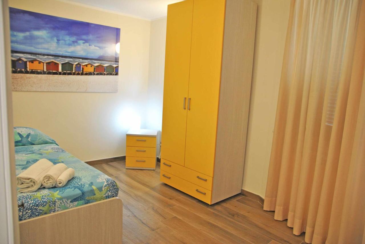 Casa Dinky Attico Con Terrazza Vista Mare Apartment Formia Ngoại thất bức ảnh